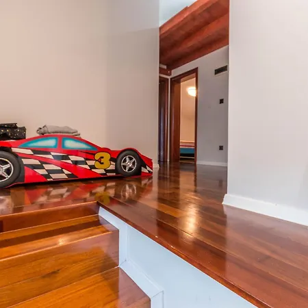 Elischeba فيلة Brkic