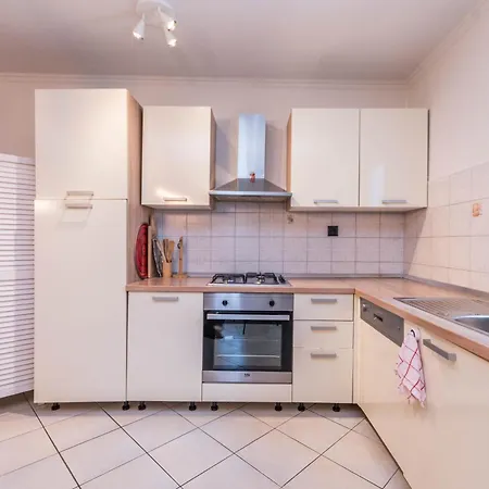 Elischeba Вилла